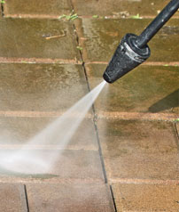 pressure washing for walls and bricks